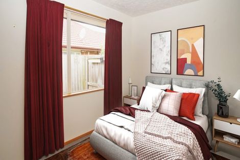 Photo of property in 2/43 Peverel Street, Riccarton, Christchurch, 8041