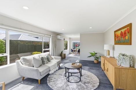 Photo of property in 2/60 Lancewood Drive, Halswell, Christchurch, 8025