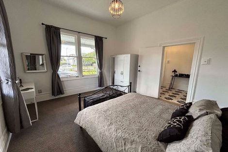 Photo of property in 10a Hereford Street, West End, Palmerston North, 4410