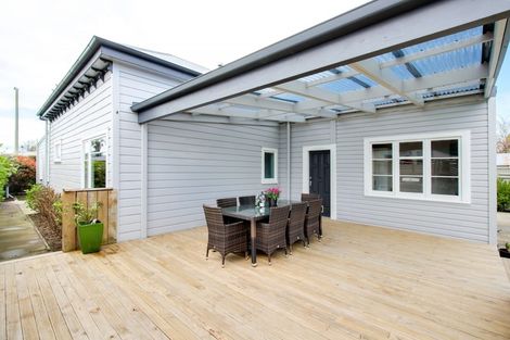 Photo of property in 803 Jervois Street, Mayfair, Hastings, 4122