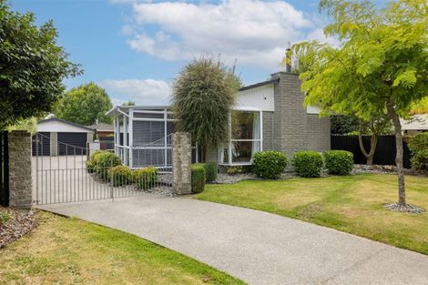 Photo of property in 68 Woodbury Street, Russley, Christchurch, 8042