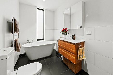 Photo of property in 10/243 Cambridge Terrace, Christchurch Central, Christchurch, 8013
