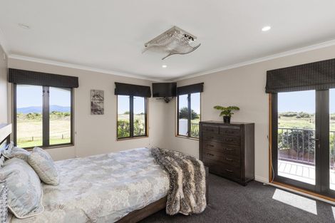 Photo of property in 184 Paetawa Road, Peka Peka, Waikanae, 5391