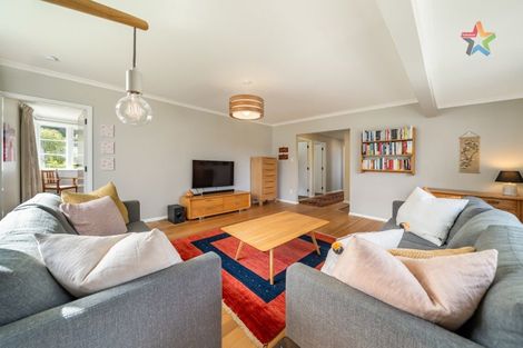 Photo of property in 30 Fleet Street, Naenae, Lower Hutt, 5011