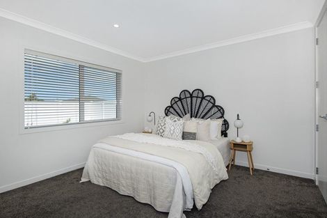 Photo of property in 43 Stace Hopper Drive, One Tree Point, 0118