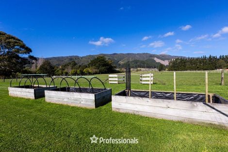 Photo of property in 112 Parkes Line Road, Maymorn, Upper Hutt, 5018