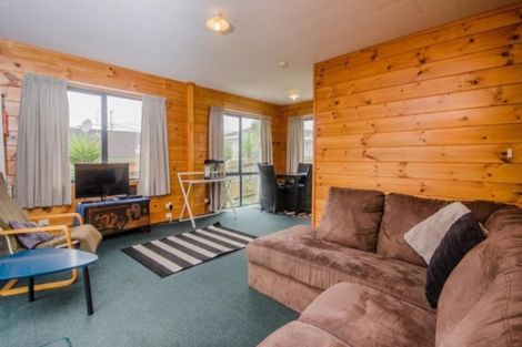 Photo of property in 42a Rimu Street, New Lynn, Auckland, 0600