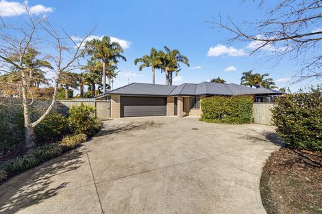 Photo of property in 5 Tavarnya Way, Patumahoe, Pukekohe, 2679