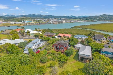 Photo of property in 49 George Point Road, Onerahi, Whangarei, 0110
