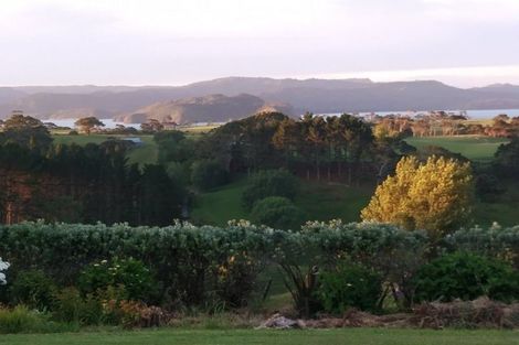 Photo of property in 201 Grahams Beach Road, Manukau Heads, Waiuku, 2684