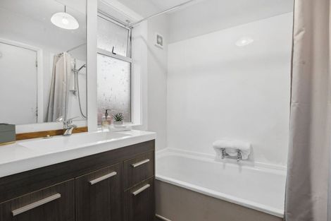 Photo of property in 369 South Road, Caversham, Dunedin, 9012