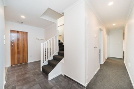 Photo of property in 8 Aintree Crescent, Awapuni, Palmerston North, 4412