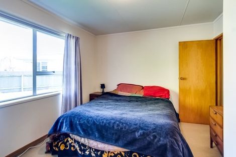 Photo of property in 2/211 Windsor Avenue, Parkvale, Hastings, 4122