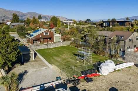 Photo of property in 9 Capell Avenue, Lake Hawea, 9382