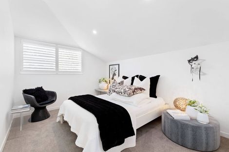 Photo of property in 39b Rutherford Terrace, Meadowbank, Auckland, 1072