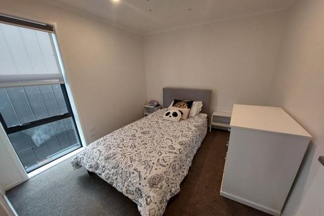 Photo of property in 12 Manarini Road, Westgate, Auckland, 0614