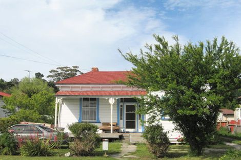 Photo of property in 11 Oman Street, Kaiti, Gisborne, 4010