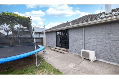 Photo of property in 34 Vancouver Crescent, Wainoni, Christchurch, 8061
