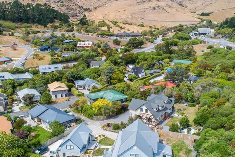 Photo of property in 8 Heathvale Place, Heathcote Valley, Christchurch, 8022
