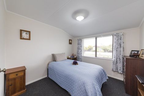 Photo of property in 15 Caroline Drive, Feilding, 4702