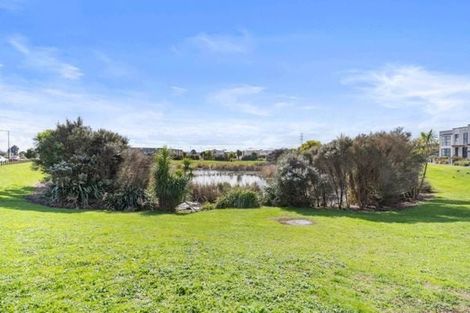 Photo of property in 39a Soaring Bird Drive, Takanini, 2112
