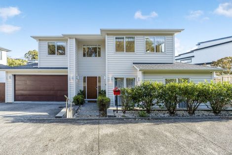 Photo of property in 5 Moko Lane, Greenhithe, Auckland, 0632