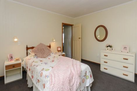 Photo of property in 8 Pukeko Place, Westshore, Napier, 4110