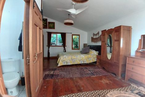 Photo of property in 102 Beach Road, Onerahi, Whangarei, 0110