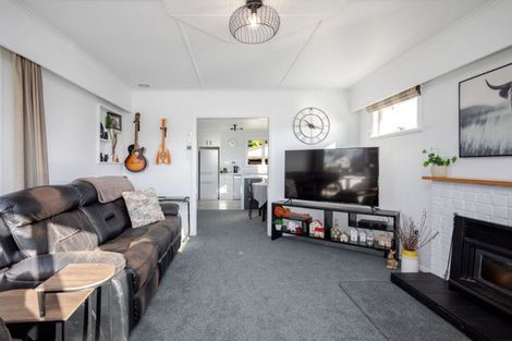 Photo of property in 56 Barraud Street, Dannevirke, 4930