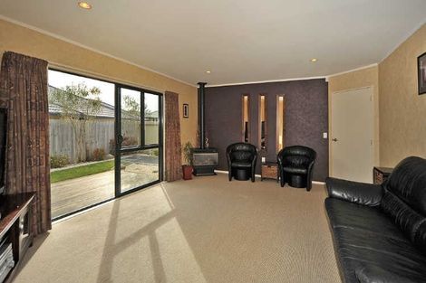 Photo of property in 75 Parnell Heights, Kelvin Grove, Palmerston North, 4414