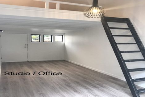 Photo of property in 6/106 West Coast Road, Glen Eden, Auckland, 0602