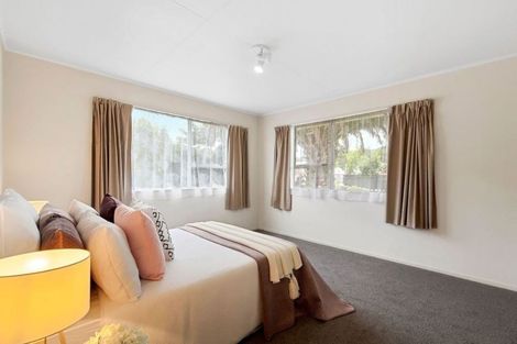 Photo of property in 272 Wellington Road, Wainuiomata, Lower Hutt, 5014