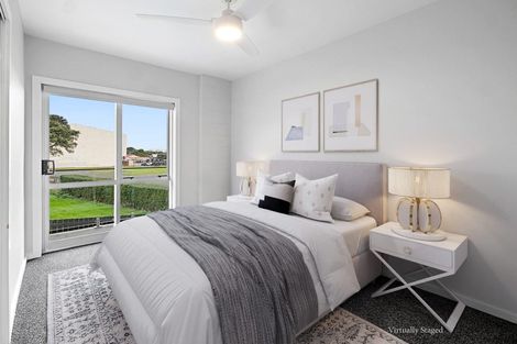 Photo of property in 38c Breakwater Road, Moturoa, New Plymouth, 4310