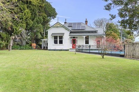 Photo of property in 40 Princess Street, Waitara, 4320