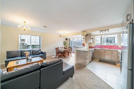 Photo of property in 2/35 Tahi Street, Miramar, Wellington, 6022