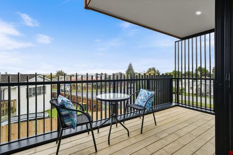 Photo of property in 12a Damian Way, Weymouth, 2103