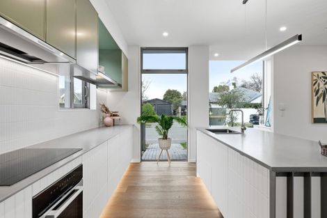 Photo of property in 1/42 Browns Road, St Albans, Christchurch, 8014