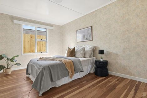 Photo of property in 5 Moa Street, Mount Maunganui, 3116