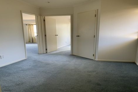 Photo of property in 1/40 Jane Eyre Drive, Somerville, Auckland, 2014