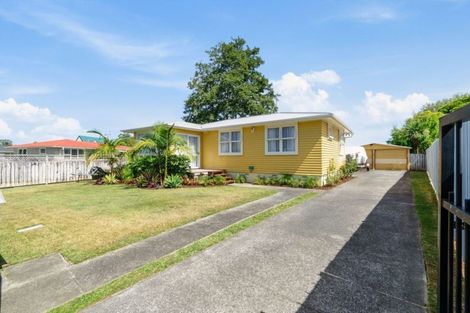 Photo of property in 9 Winiata Terrace, Papakura, 2110