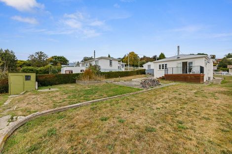 Photo of property in 13 Solway Street, Holmes Hill, Oamaru, 9401