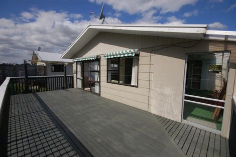 Photo of property in 71 Richmond Avenue, Richmond Heights, Taupo, 3330