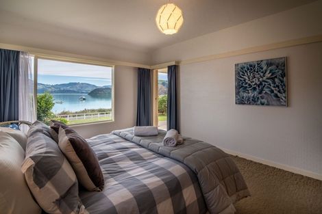 Photo of property in 113 Beach Road, Akaroa, 7520