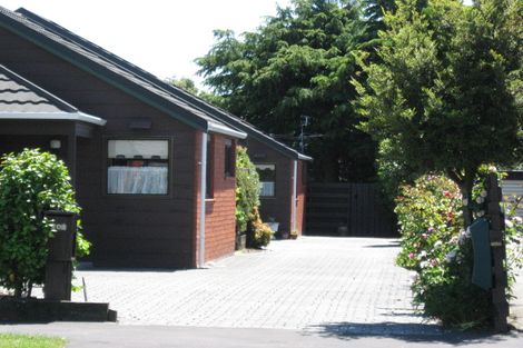 Photo of property in 70a Merrin Street, Avonhead, Christchurch, 8042