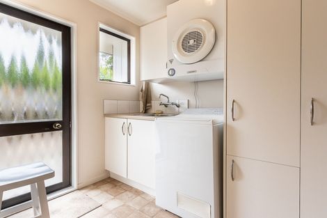 Photo of property in 2 Kanawa Street, Waikanae, 5036