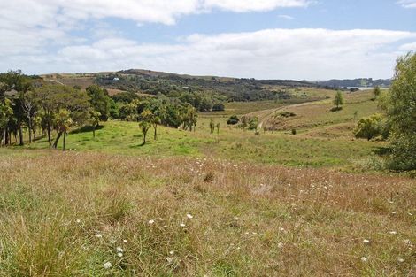 Photo of property in 135 Phillips Road, Kaiwaka, 0573