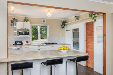 Photo of property in 47 Yorke Road, Haruru, 0204