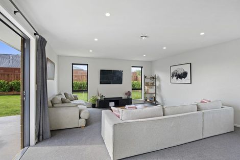 Photo of property in 25 Newbrook Terrace, Darfield, 7510