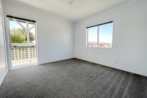 Photo of property in 1/43 Hutchinson Avenue, New Lynn, Auckland, 0600