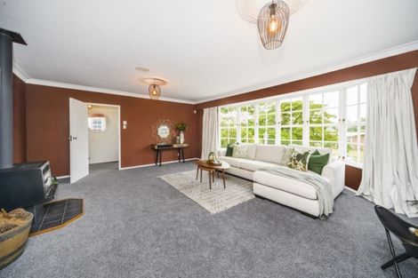 Photo of property in 25 Chilton Grove, Hokowhitu, Palmerston North, 4410
